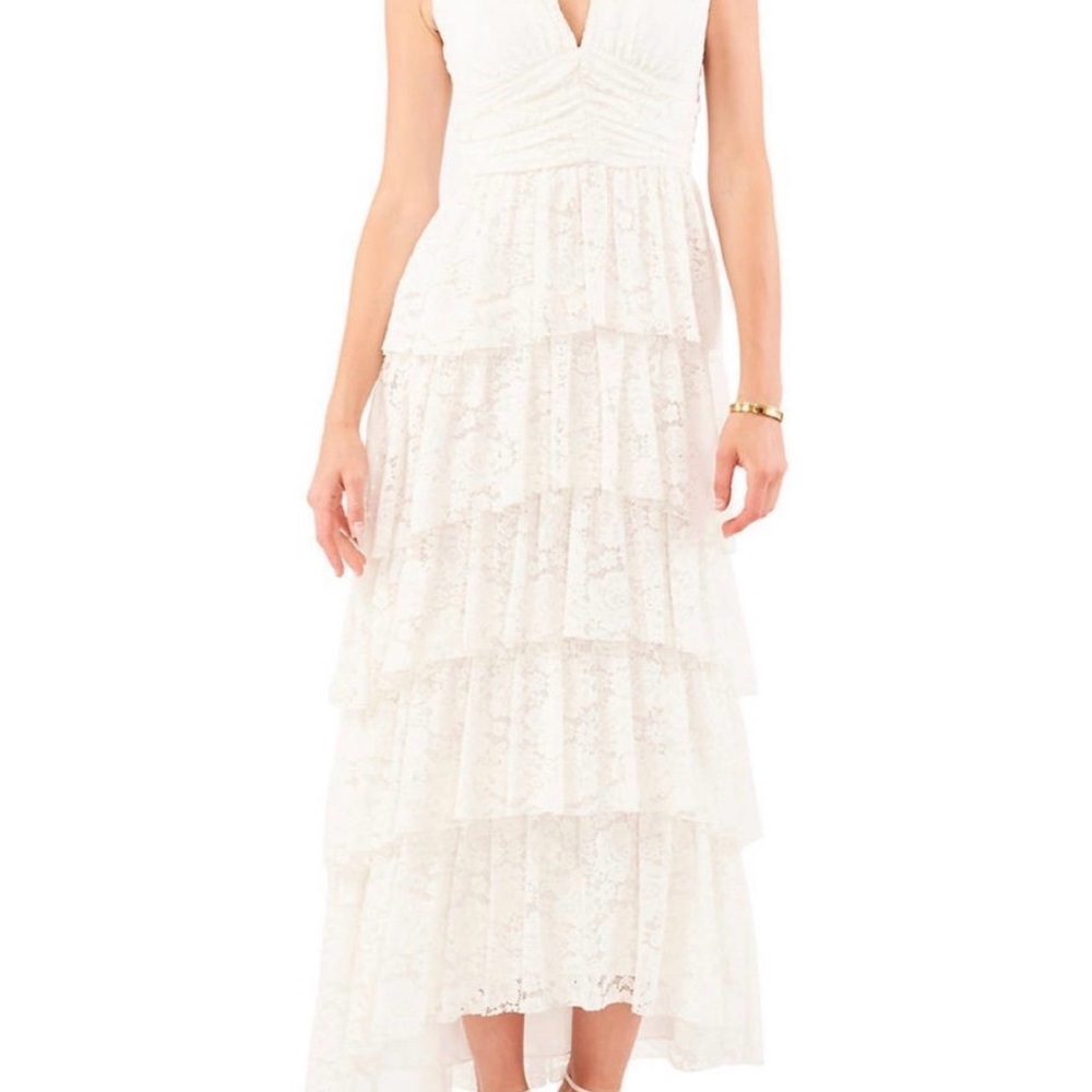 NWT 🤍  Lace Tiered Maxi Dress